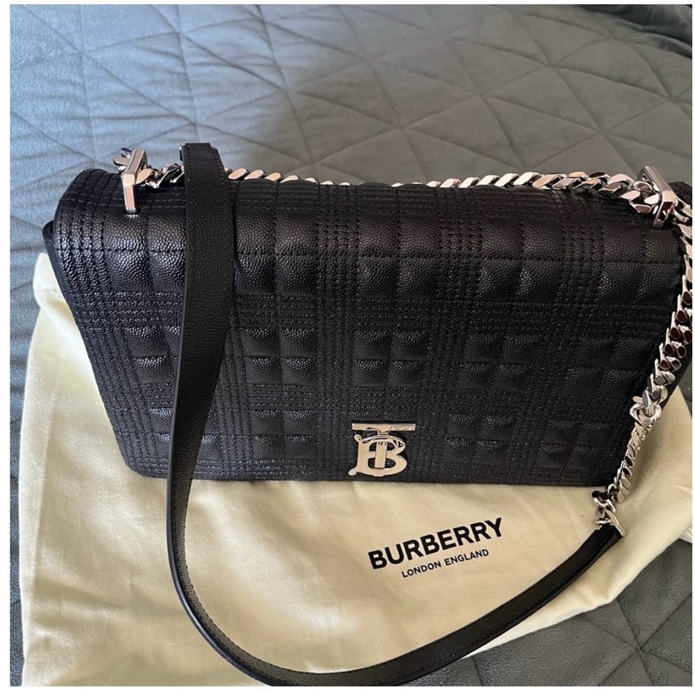 ‼️WOW‼️BURBERRY LOLA LEATHER BAG‼️ 100% AUTHENTIC‼️ - Picture 3 of 15
